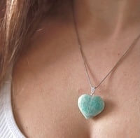 Colgante de Amazonita con forma de Corazón Colgante de Amazonita con forma de Corazón