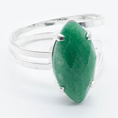 Anillo facetado de Aventurina Verde