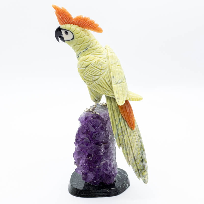 Cacatúa en Jaspe verde con cresta en Calcita Naranja y pico de Ónix,base de Amatista Natural
