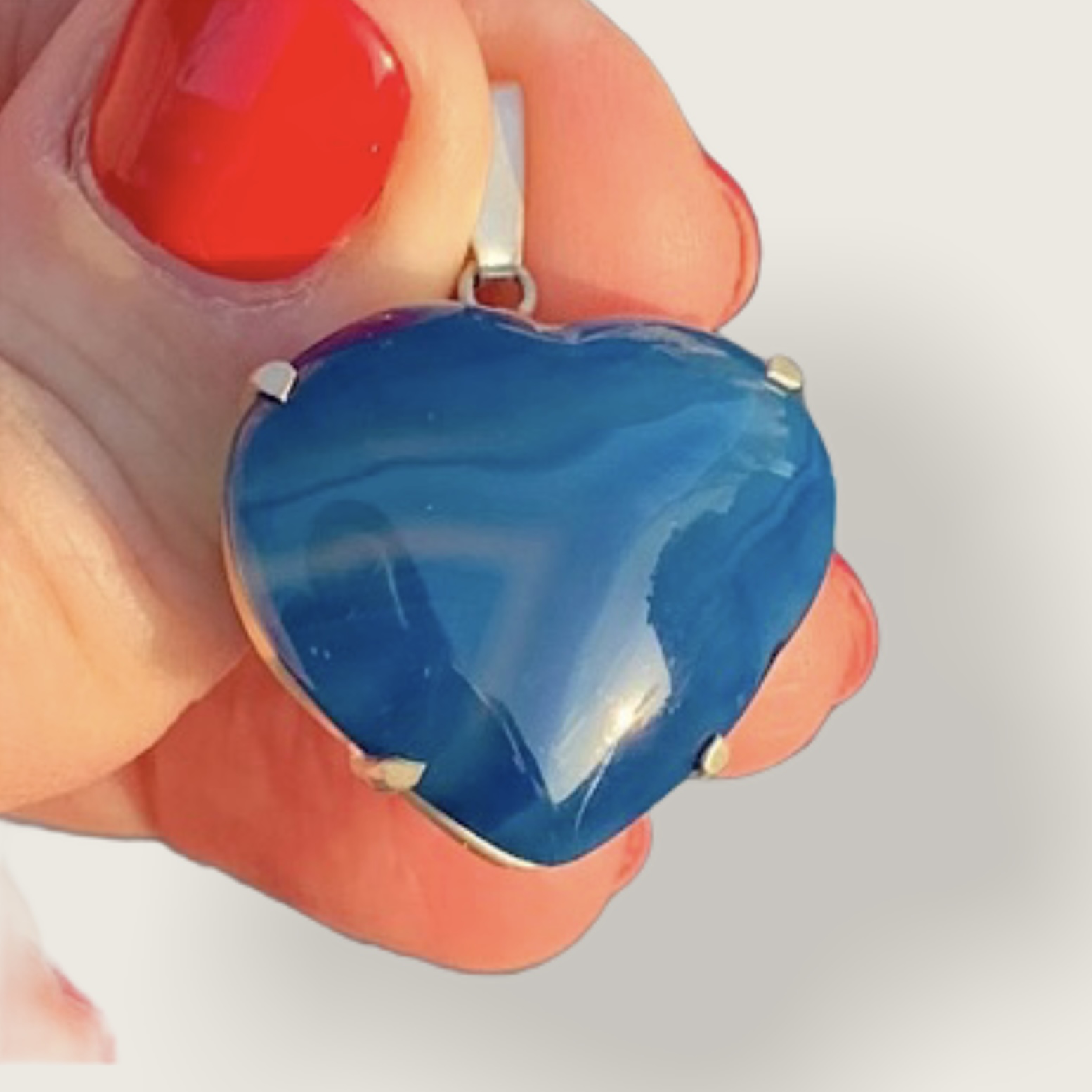 Colgante de Ágata Azul en forma de Corazón